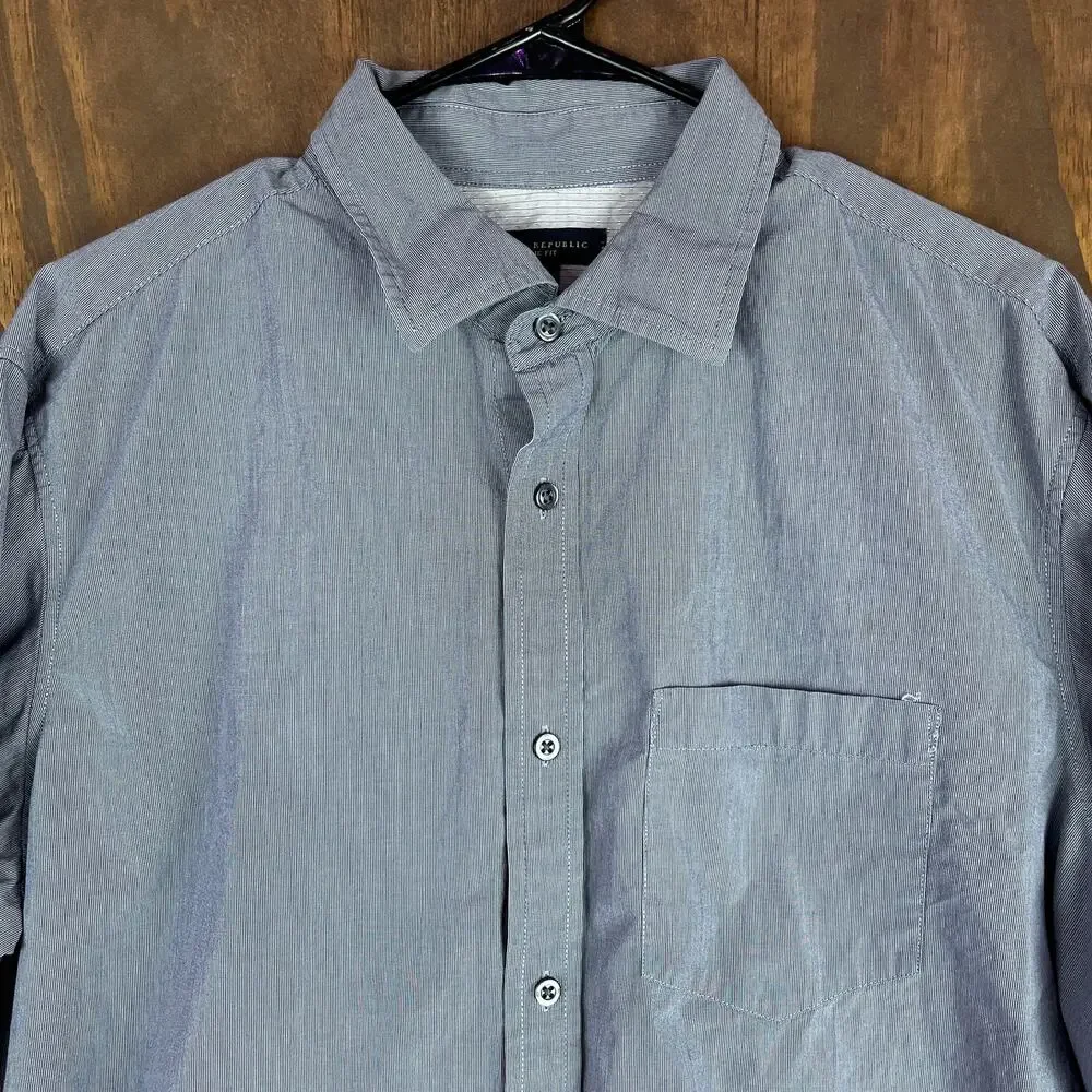 Banana Republic Mens Shirt Blue White Pattern Classic Fit Long Sleeve Cotton XL